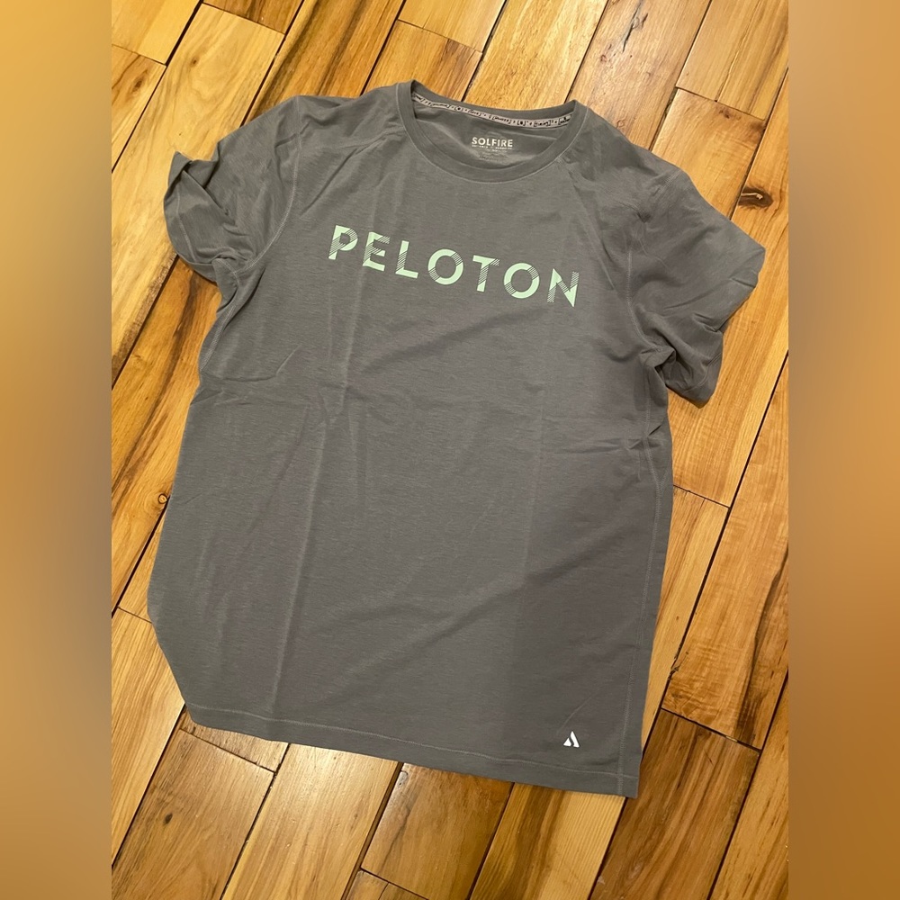 Men’s Peloton Shirt (Solfire) in medium